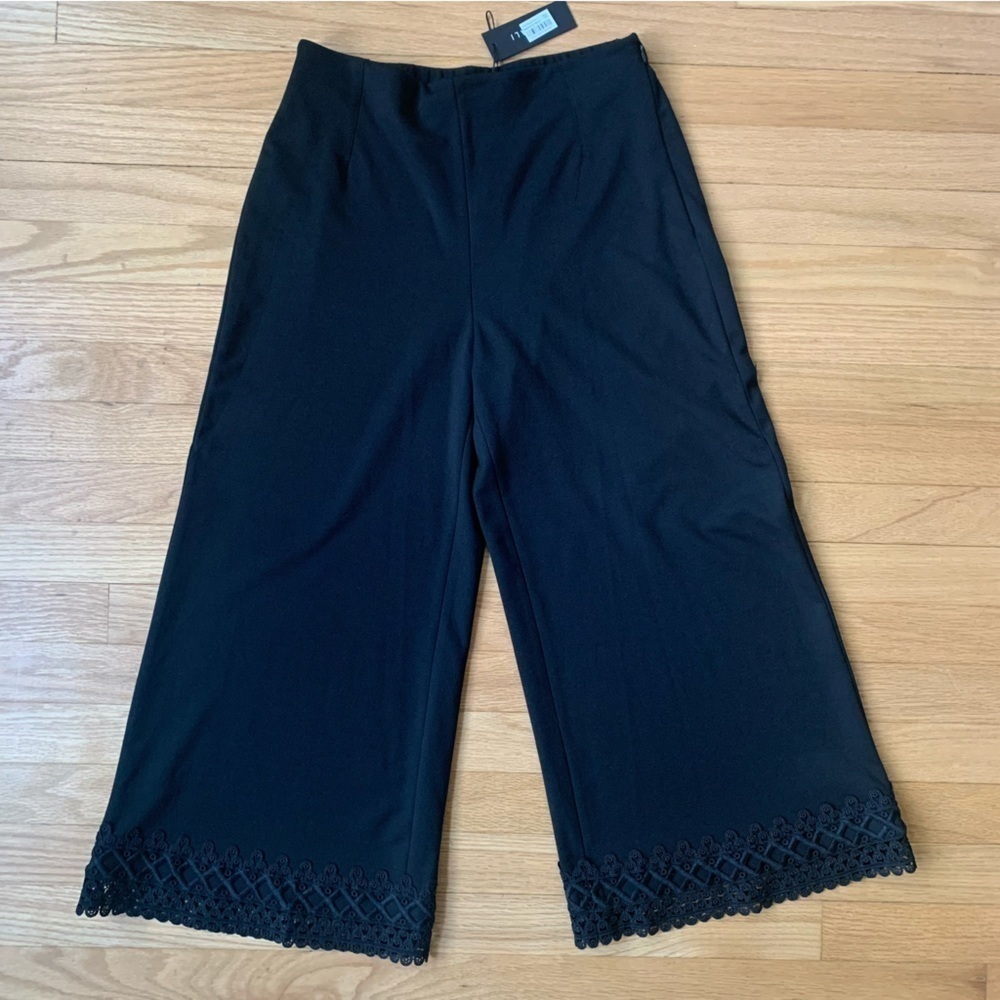 NWT LE GALI Crochet Lace Trim Cropped Wide Leg Lyle Pants Size Small Boho Hippie